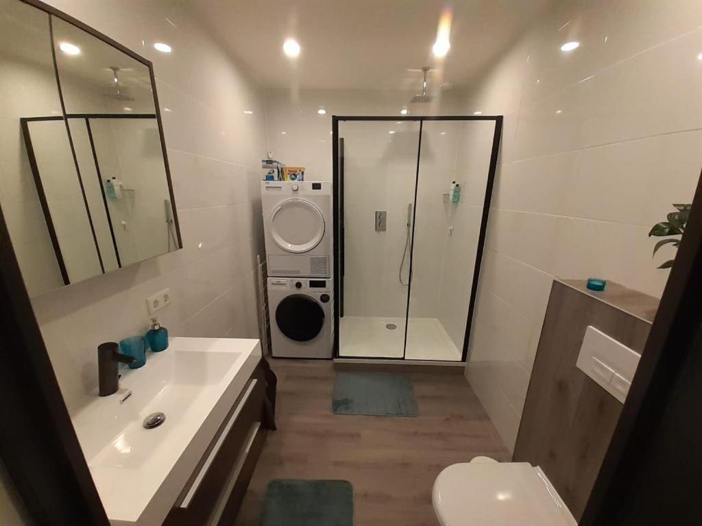 Appartement Deluxe Tilburg Eksteriør billede